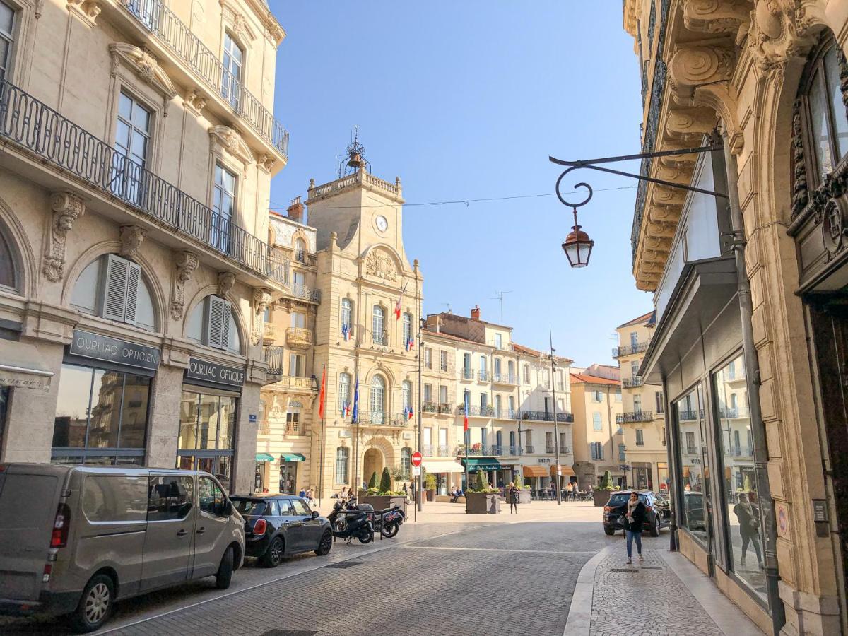 Place De La Mairie, Art Apparts เบซิเยร์ ภายนอก รูปภาพ